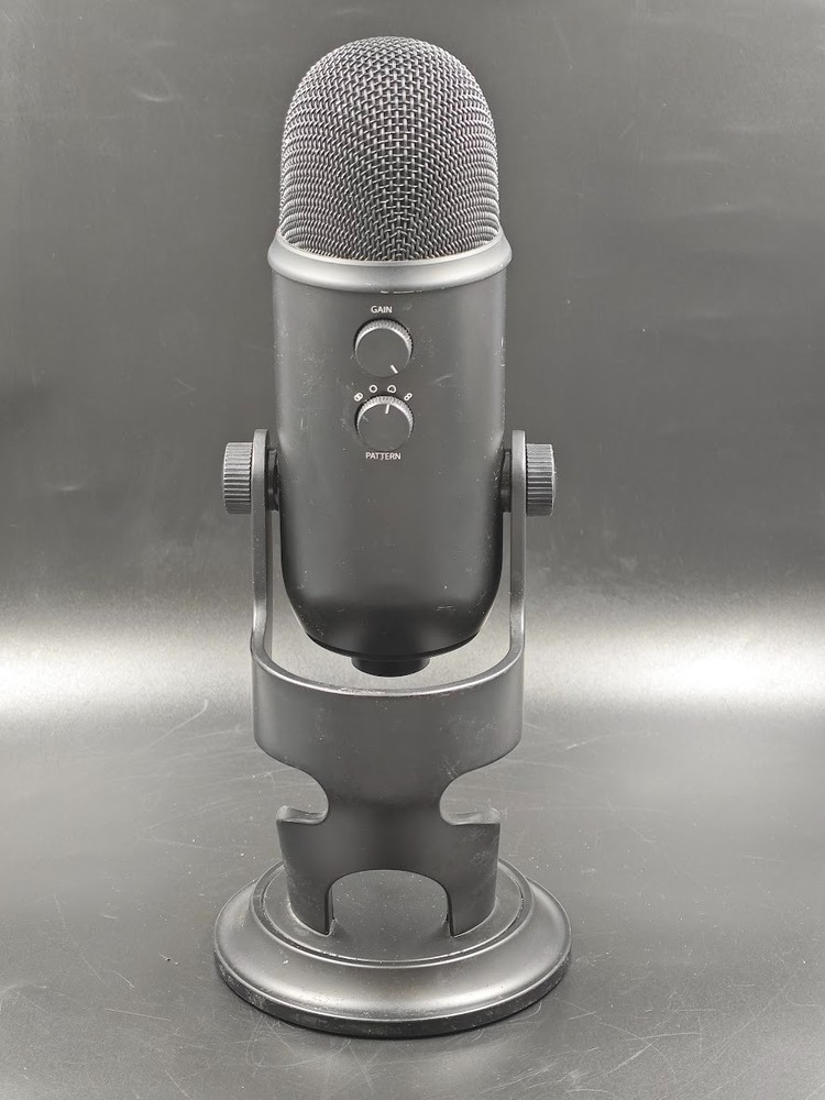Blue Yeti USB Microphone 5.0V 500mA Black Used Working
