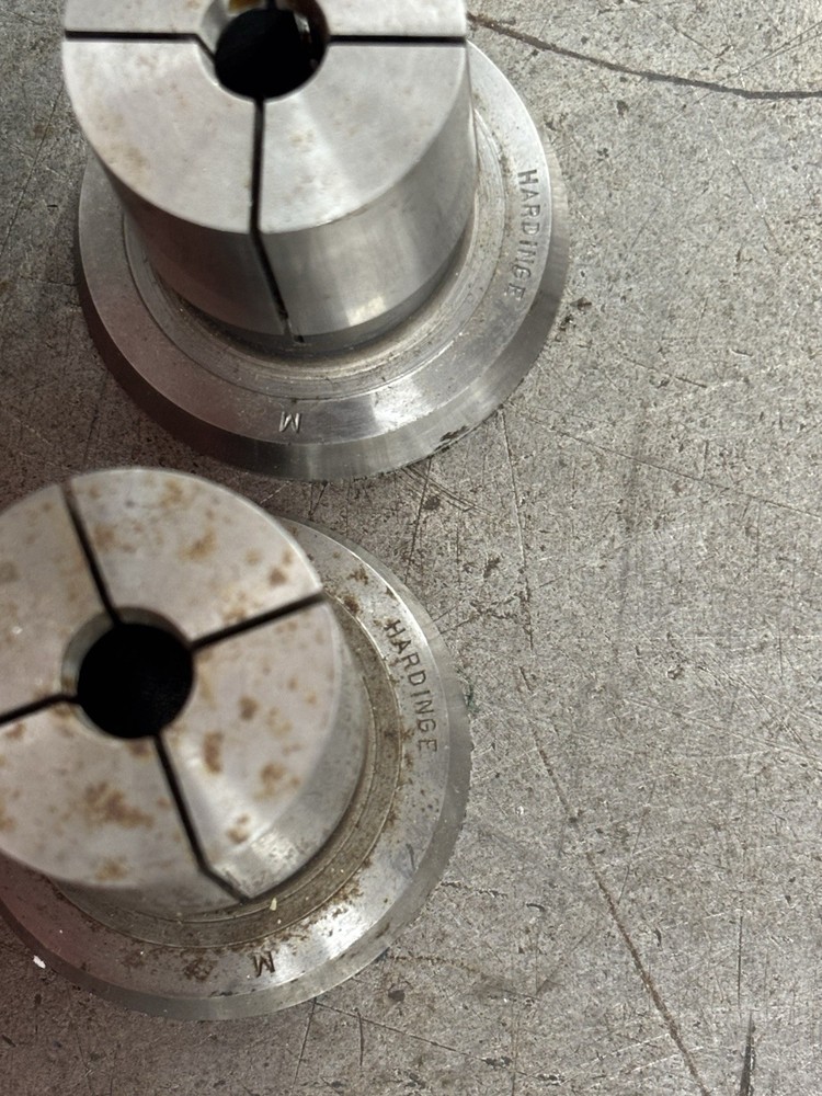 HARDINGE EM 209 THREADED COLLET CHUCK WITH TWO COLLETS