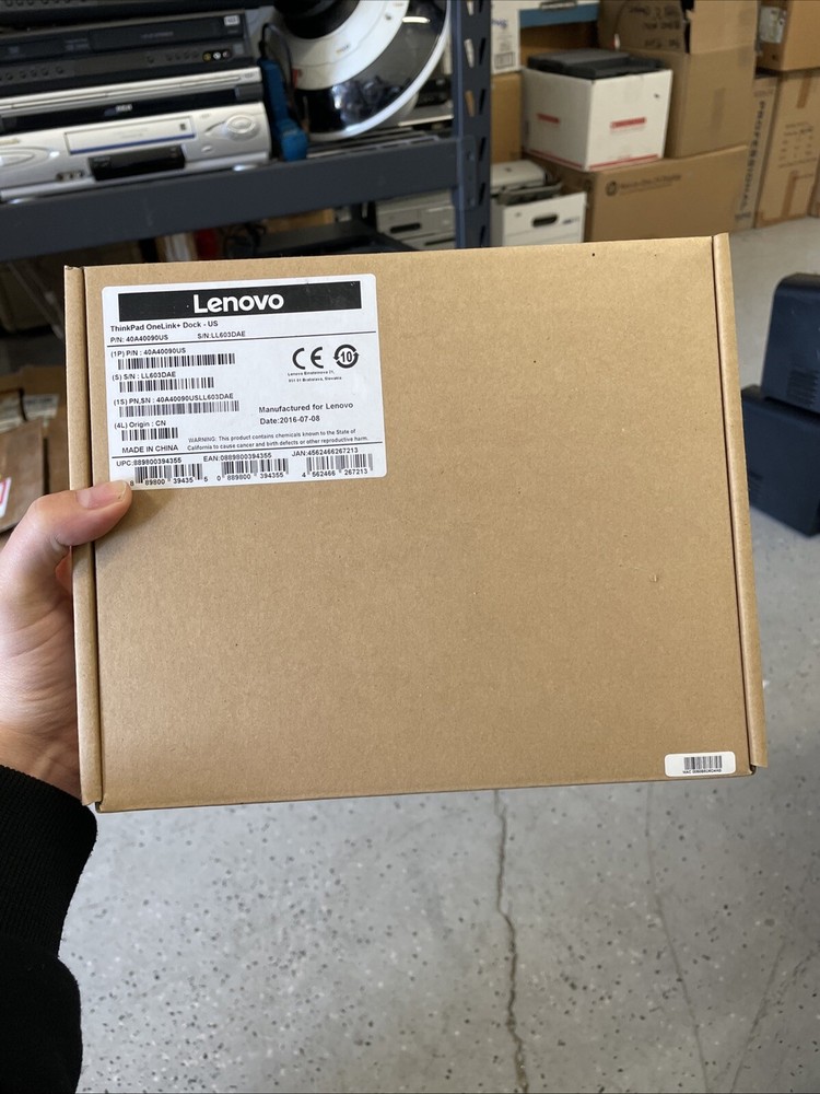 Lenovo ThinkPad OneLink Plus Dock - Black (40A40090US)