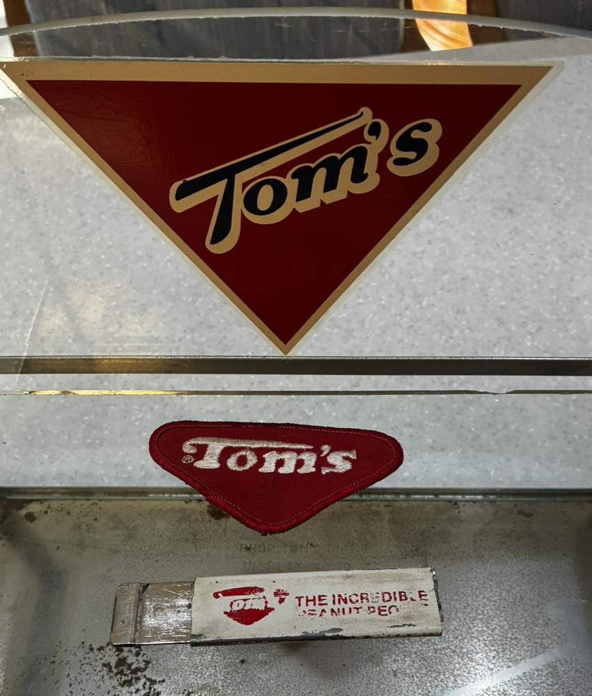 Toms Glass Peanut or Cracker Display