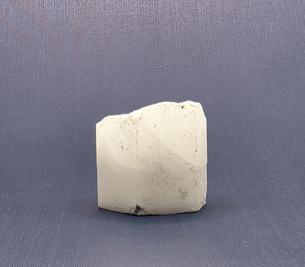 Mangano Calcite UV REACTIVE
