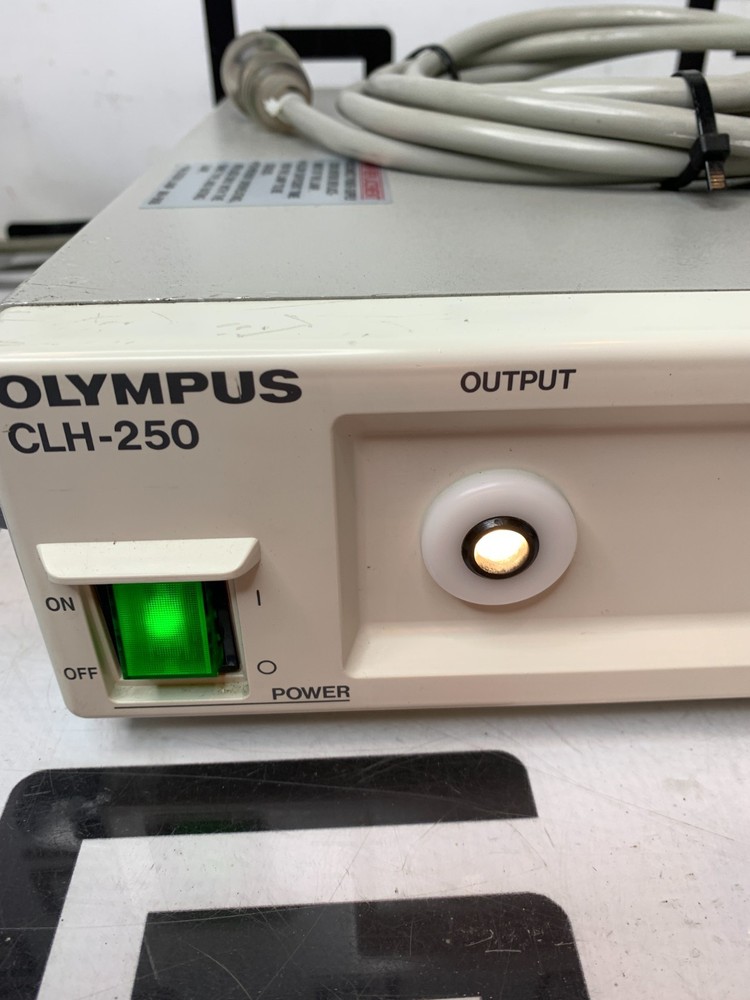 Olympus CLH-250 Light Source Halogen Endoscopic Surgical Headlight 250 Watts