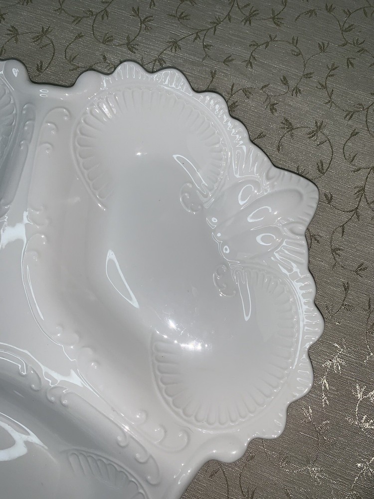Vtg 11” White Scroll work 3 section Ceramic Serving Plate Platter Hearts Italy