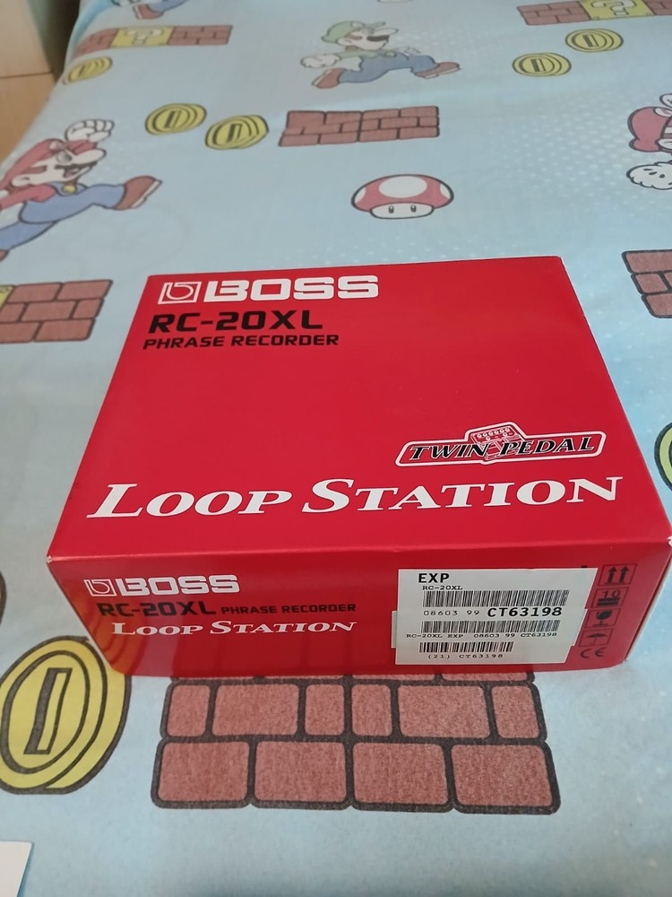 Boss Tested Mint Rc-20x Pedal Board