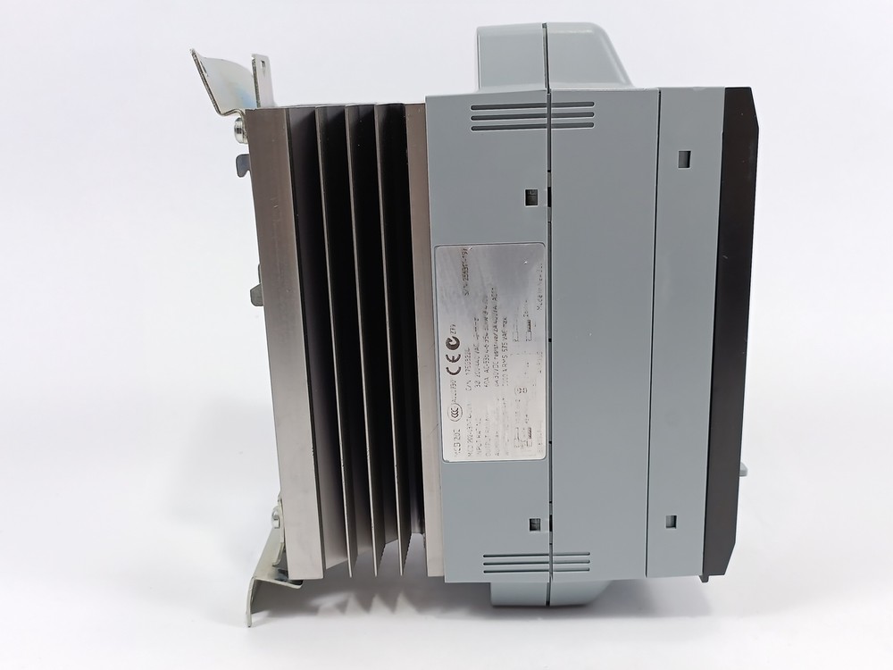 Danfoss 175G5224 Compact Starter MCD 202-030-T4-CV1