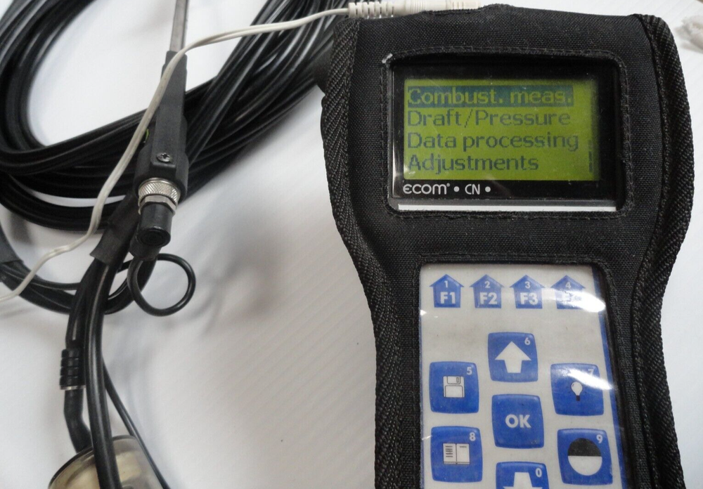 Ecom-CN Fuel Gas Analyzer w/ Accessories