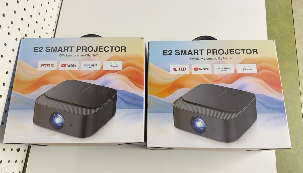 1pcs DBPOWER E2 Smart Projector Powered By WhaleOS & Licensed By Netflix. 2avail