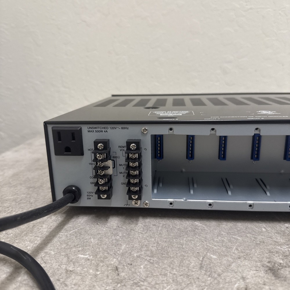 TOA M-900MK2 SERIES II AMPLIFIER