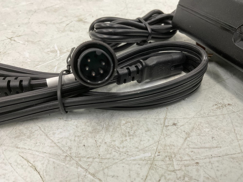 Honeywell North CA231 Charger