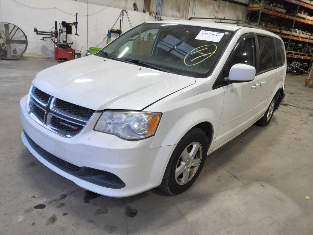 Used A/C Selector Switch fits: 2013 Dodge Caravan AC front dash mounted manual c