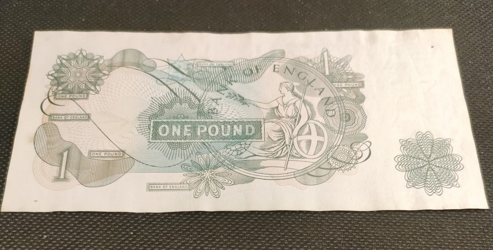 GB 1970 ONE 1 POUND sign Page.