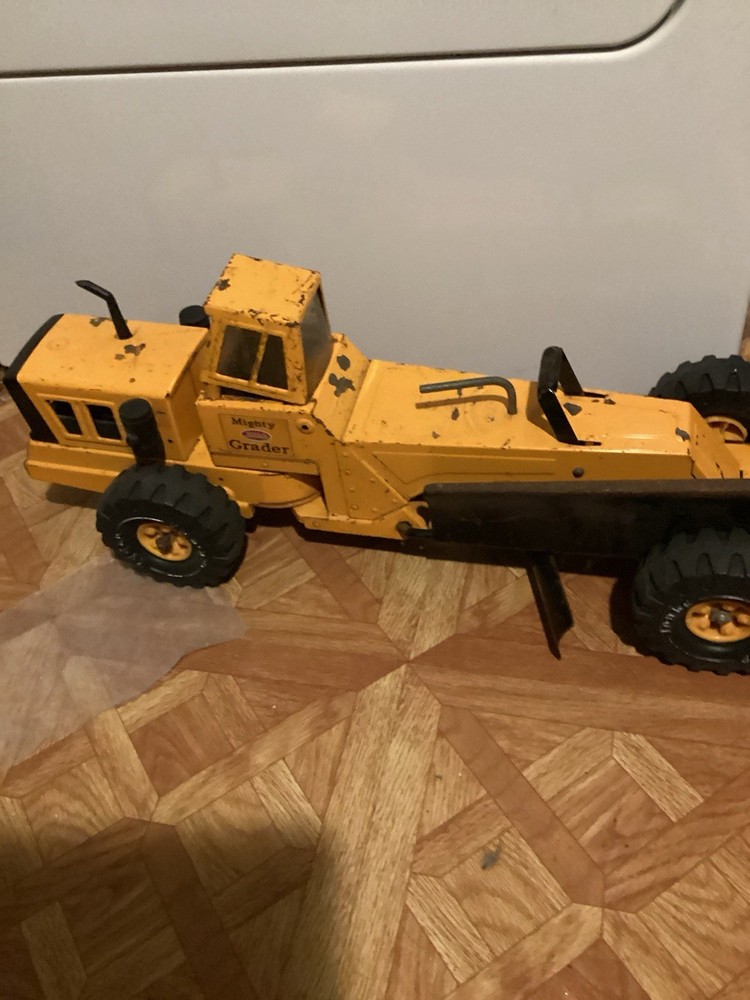 Vintage Mighty Grader
