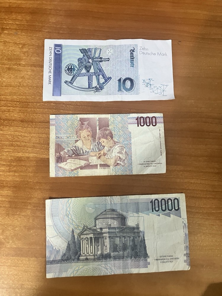 3 European Banknote Lot