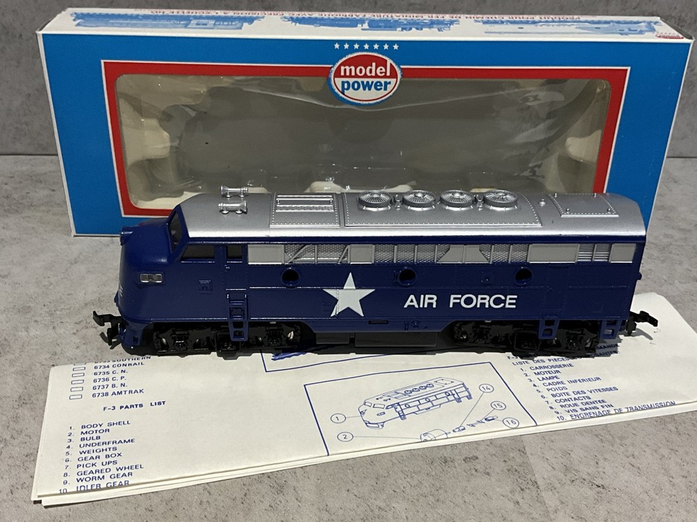 US Air Force Model Power Silver Cloud Train Set HO Scale