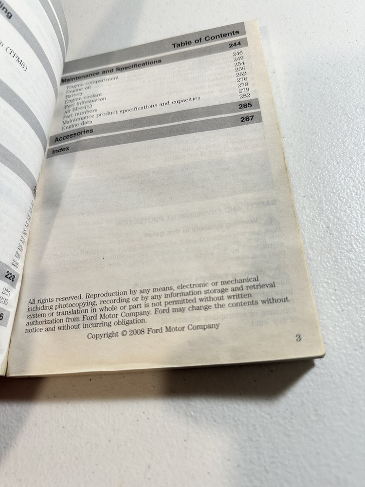 2009 Ford Mustang Owner's Manual Set