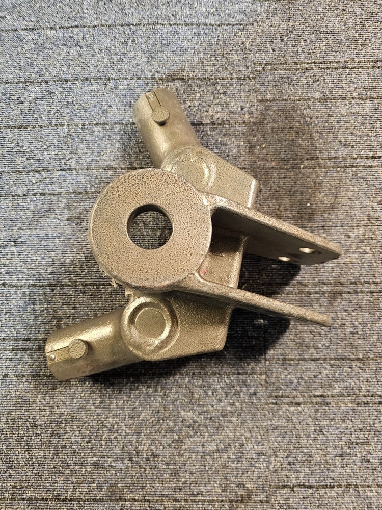 Underslung Hitch Head Part , Brown AT1828