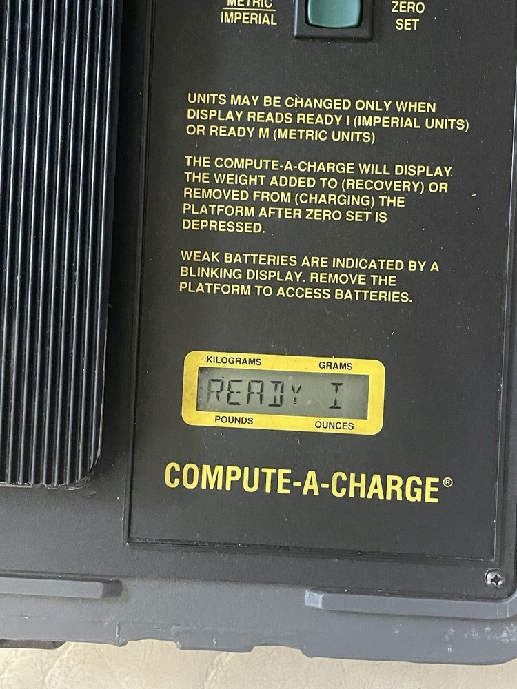 CPS CC-400 Compute-A-Charge Automatic Precision Charging and Recovery Computer .