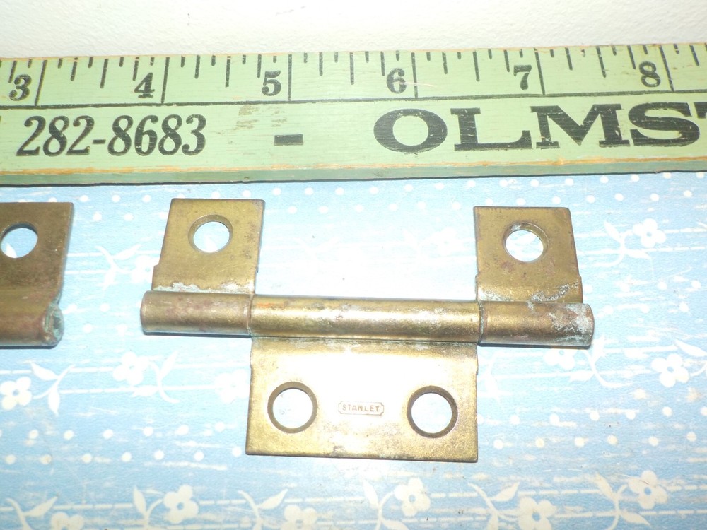 2 Vintage Stanley 3" Hinges