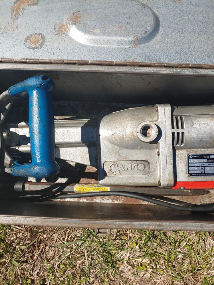 Kango 950S Electric Jackhammer, Demolition Hammer 120CV. Serviced.