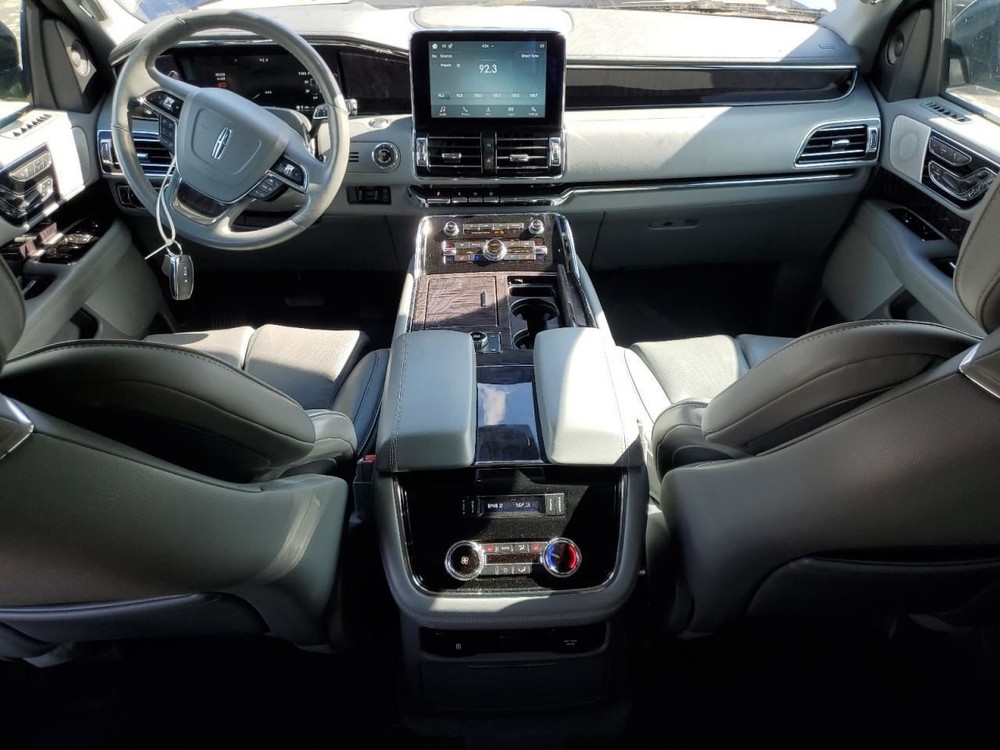 NAVIGATOR 2019 Transmission Shift 934416