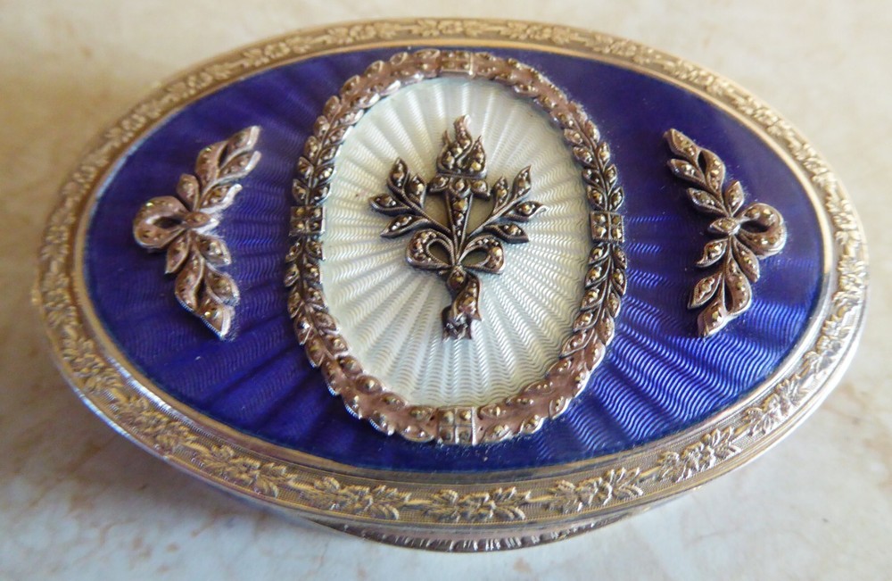 SILVER AND ENAMEL BOX ART DECO MARCASITE 935