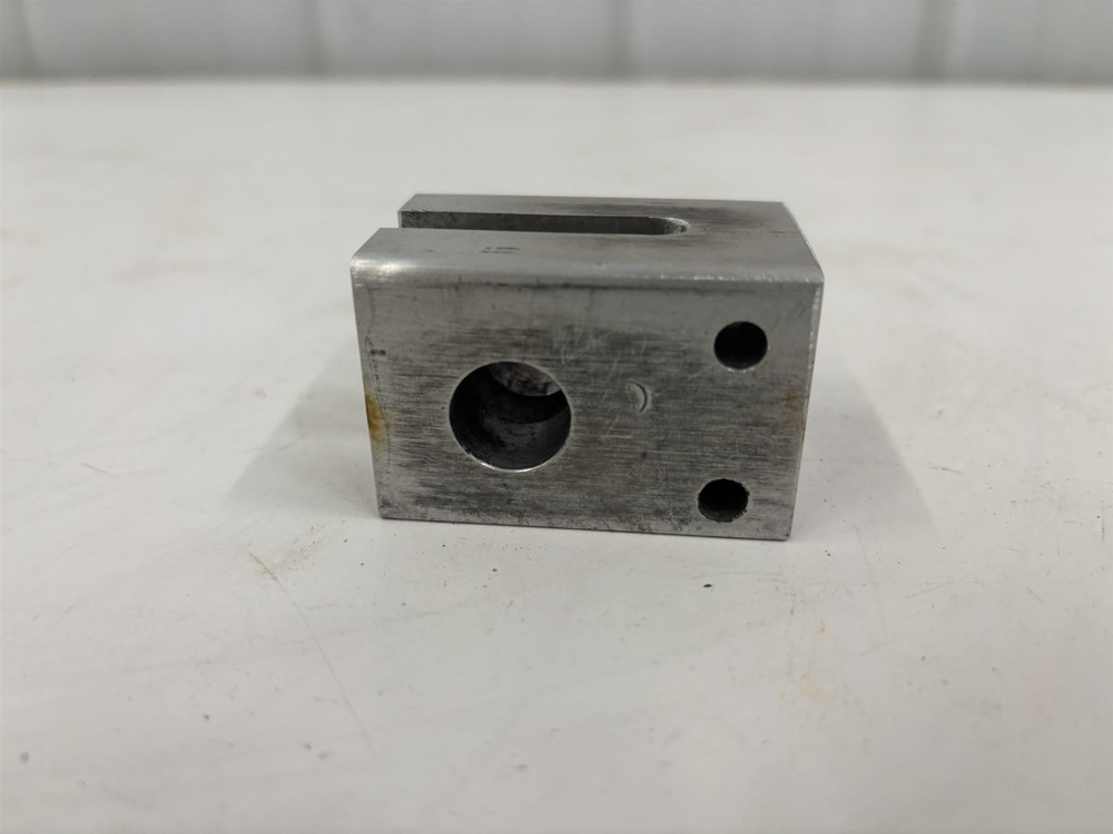 Luscombe Model 8 Front Wing Spar Block Hinge Fitting 18016-2