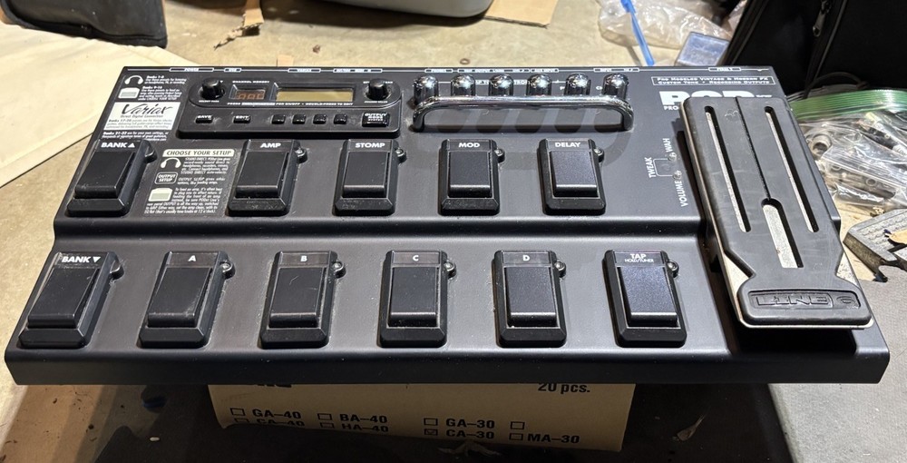 Line 6 Pod XT Live Multi-Effects Guitar Effect Pedal