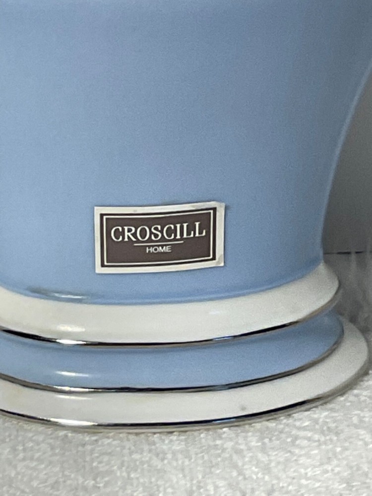 Croscrill home ceramic toothbrush holder