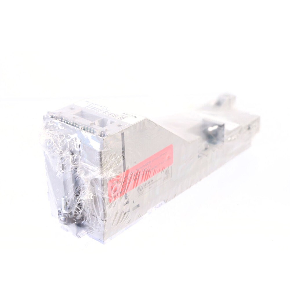 1PC New Schneider 33073 Micrologic 6.0A In Box