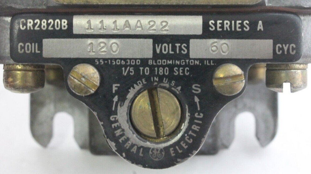 General Electric CR2820B 111AA22 Time Delay Relay