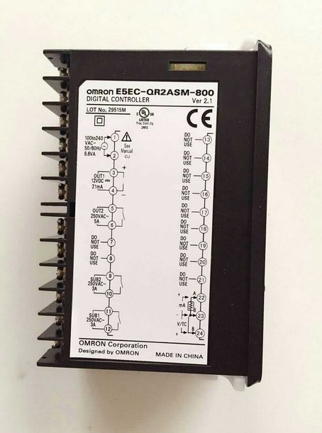 Original Digital Omron Temperature Controller E5EC-QR2ASM-800 In Box -New *TT