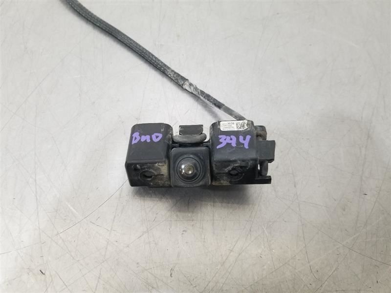 17 2017 GMC CANYON REAR VIEW CAMERA PROJECTOR