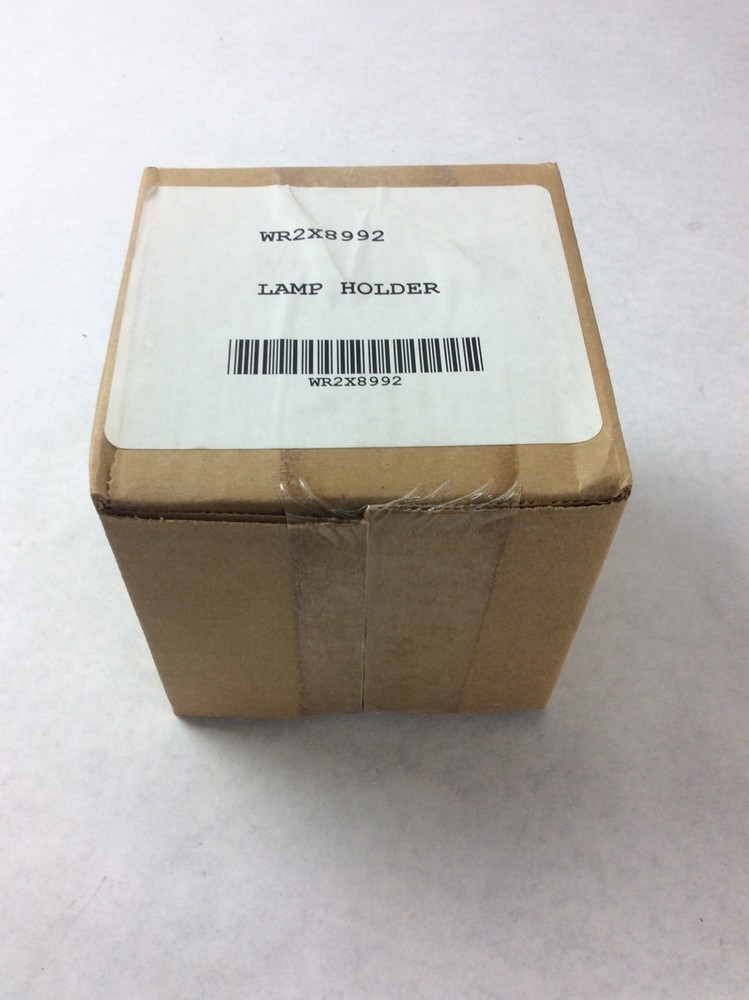 303733 Lamp Holder