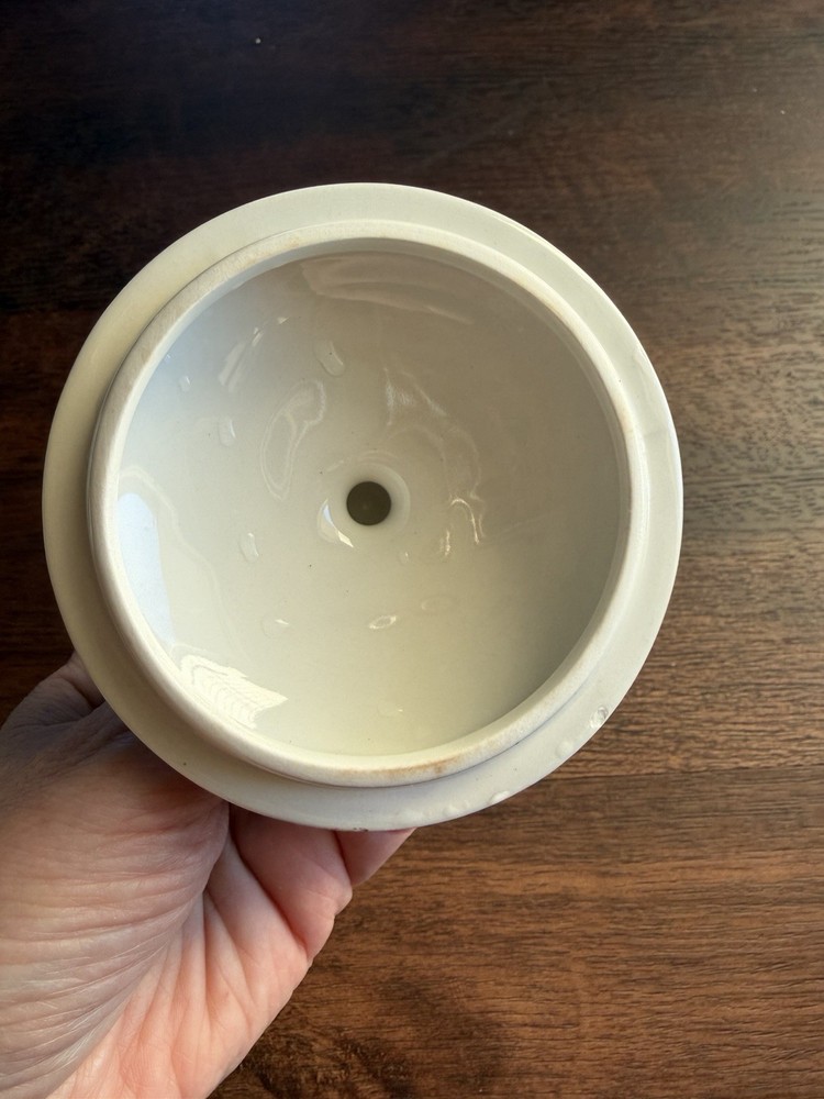 Blue White Willow Pattern Ceramic Sugar Bowl with Lid Handles Glossy Finish