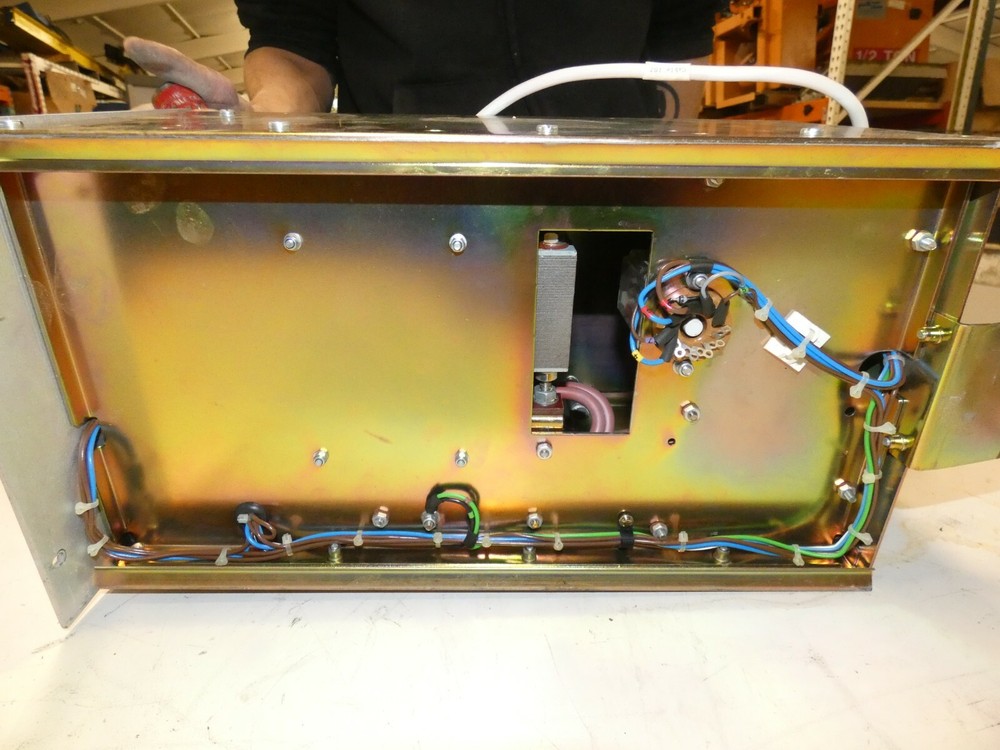 Cambridge Instrument Co Ion Pump Control Unit S/N 1679