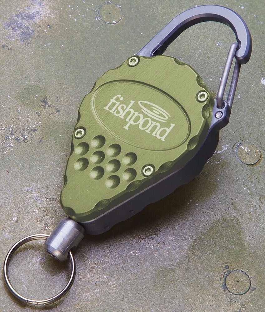 Fishpond Arrowhead Retractor - Moss - FREE SHIPPING