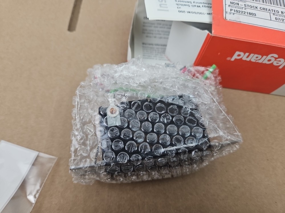 Wattstopper DSW-100-B Black Sensor