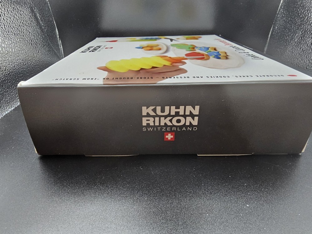 Kuhn Rikon Cookie & Cupcake Decorating Set (5 bottles & tips, & Offset Spatula)