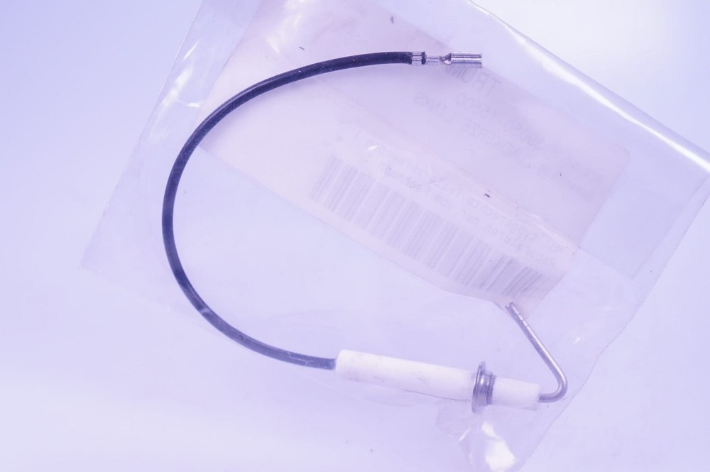 Truma 39050-15500 spark plug left for Trumatic E 2400 original packaging, NEW