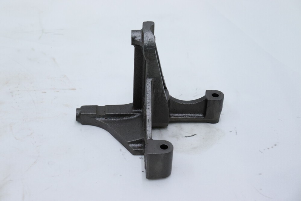 Cummins EGR Bracket 4993632