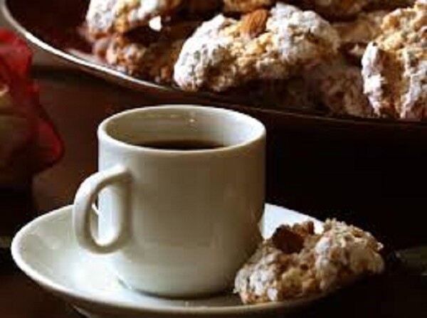 Handmade Decaf. Italian Amaretto 10oz Dessert Coffee Roasted Medium Bold