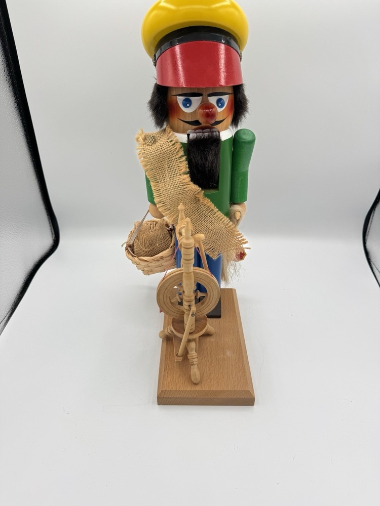 Steinbach Basket Weaver Nutcracker