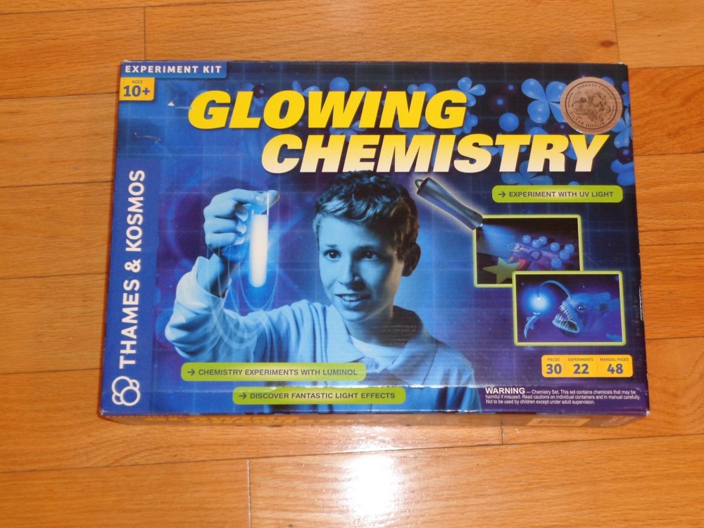 Thames Kosmos Glowing Chemistry Experiment Kit