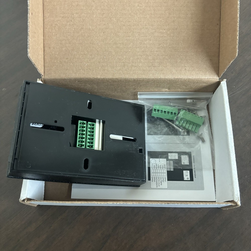 HID multiClass SE RP40 920PMPTEKMA0GA Wall Switch Reader