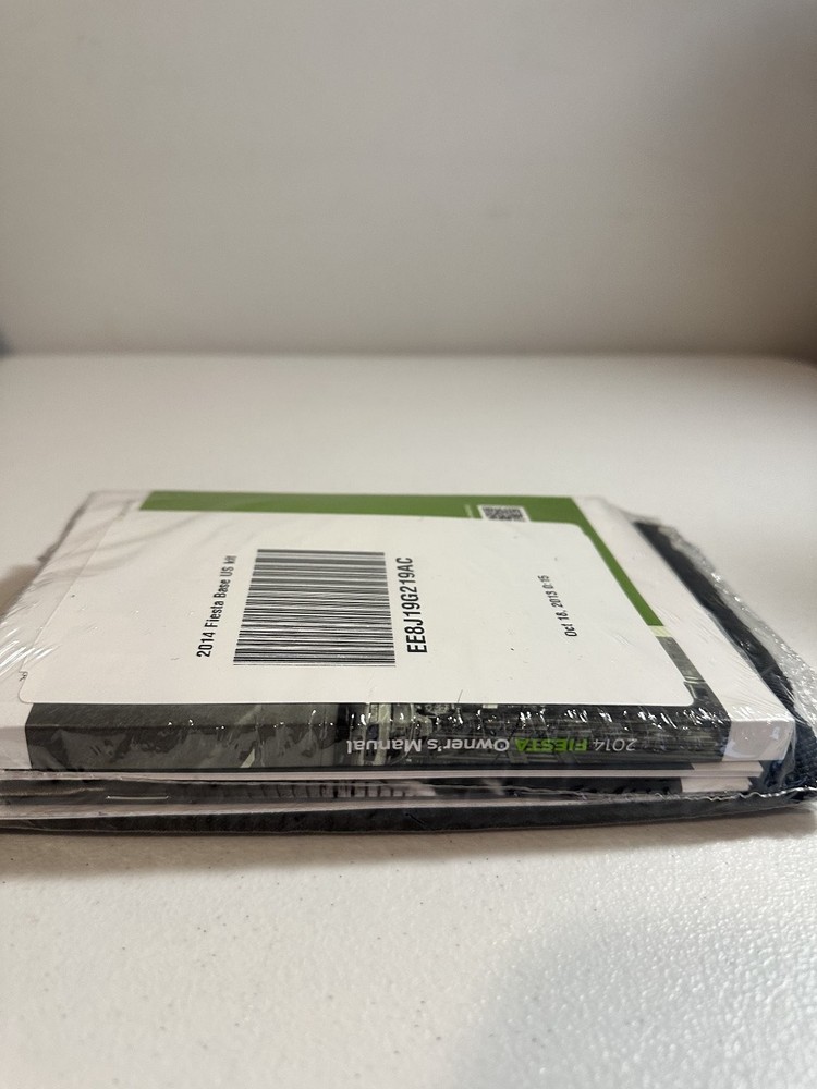 2014 Fiesta Base Owners Manual Set Sealed With Case