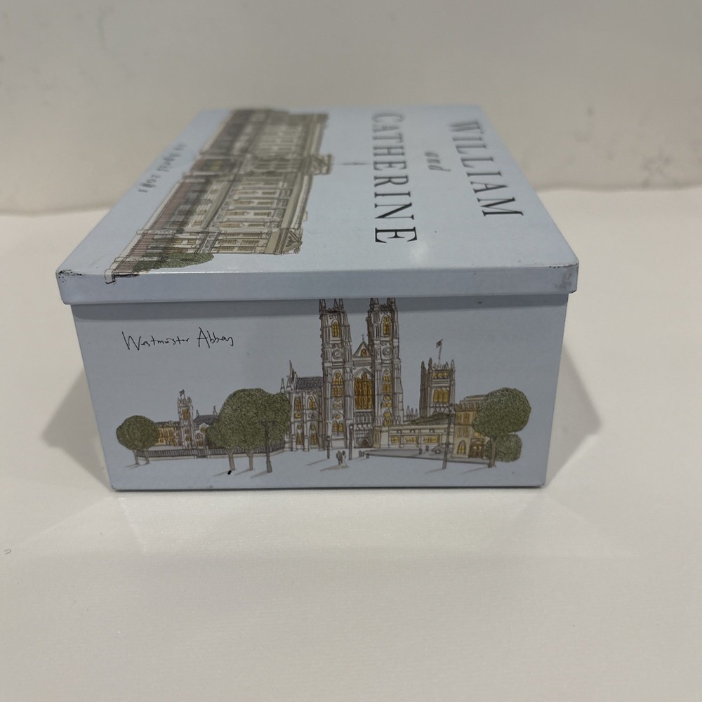William and Catherine 29 April 2011 Commemorative Shortbread Cookie Tin