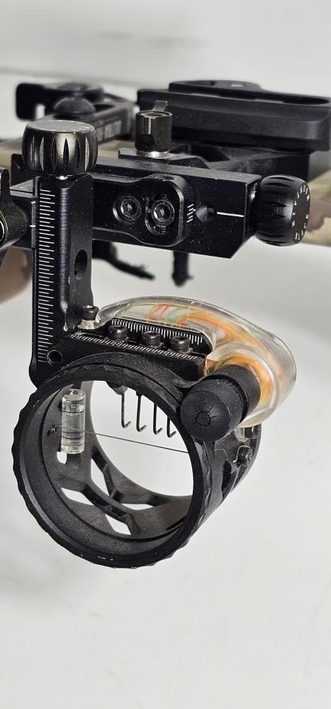 PSE compound bow (P25019672)