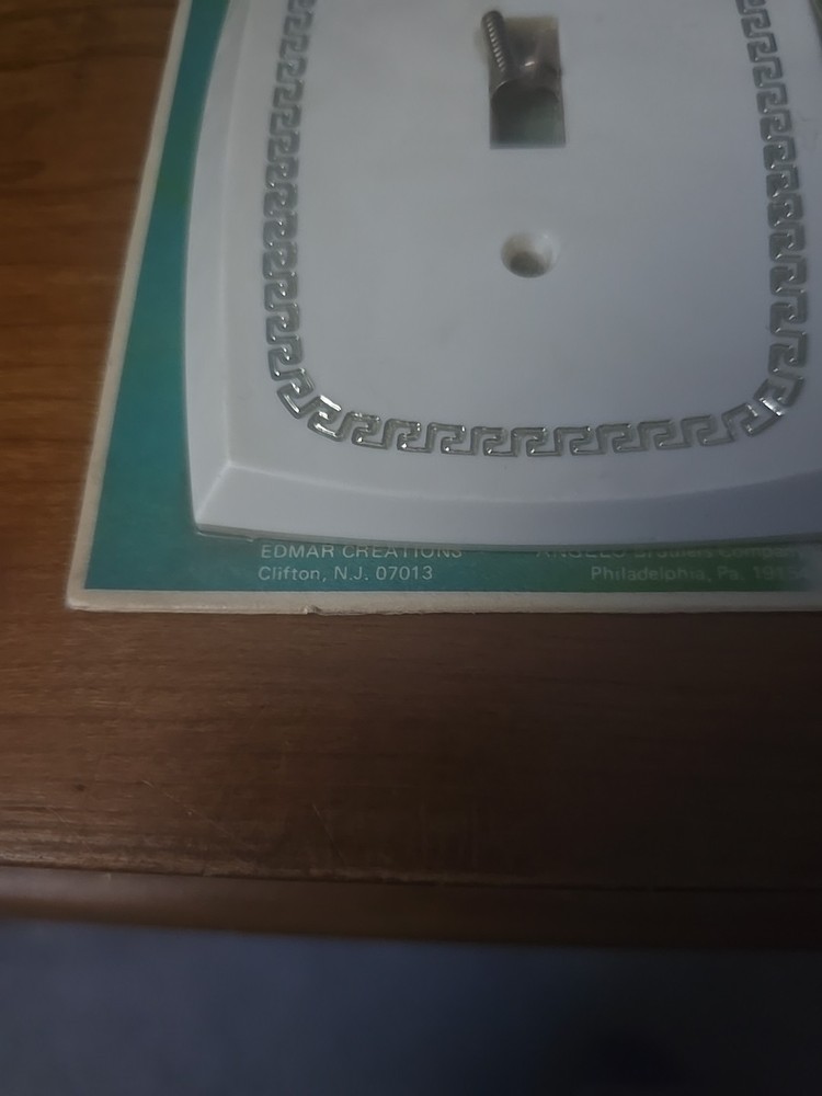 Vintage Edmar Creations Light Touch Plastic Single Switch Plate Cover