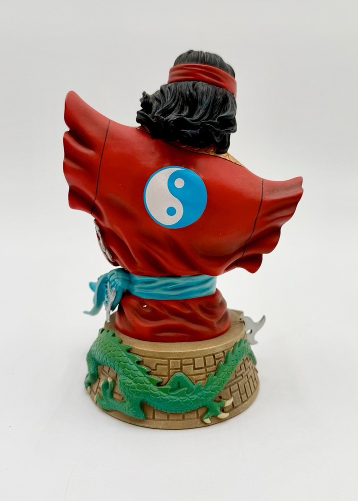 Marvel Universe SHANG CHI BUST Diamond Select 2003 #247/2500