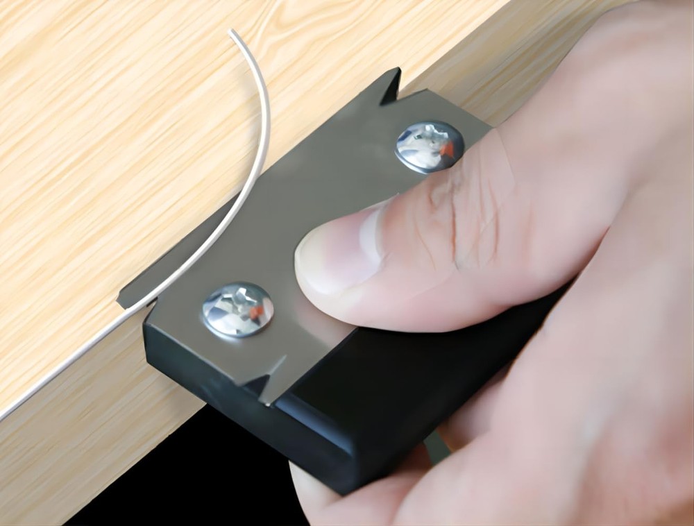 Rugged Edge Trimmer with Comfortable Grip for Efficient Woodworking Tasks